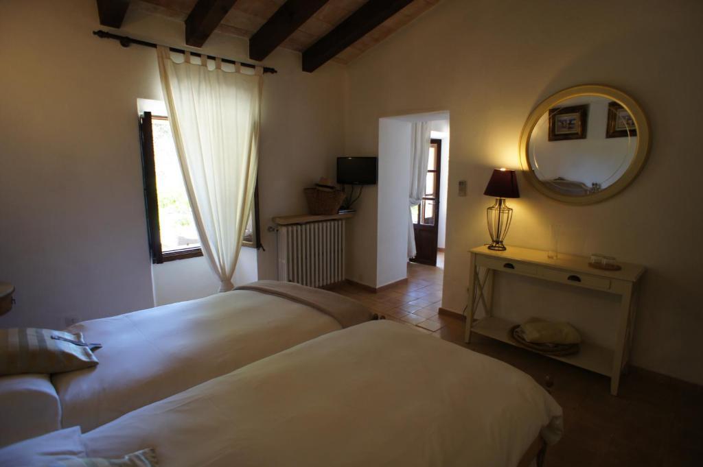 Hotel El Encinar De Artá Zimmer foto
